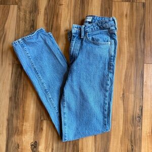 Aritizia Denim Forum Light Blue High-Rise Straight Jeans